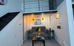 Spacious  bright Split Level Flat in the Fashionable Marais