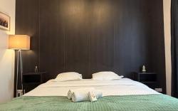 Large Modern Studio close to the Eiffel Tower