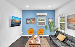 Hollywood 2 Bdrm Beach Vacation & Hard Rock SC02