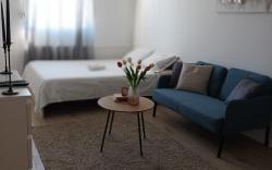 Bright and Modern studio near City Center