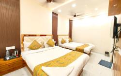 Goroomgo BNK Grand Varanasi Indian Only - Lift and Wifi Facility