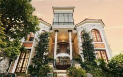 Vintage Pool Villa by PVillaDanang