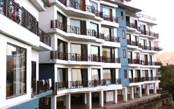 Silverpine Apartment & Homestay