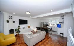 Andi’s Guest House