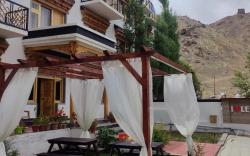 Marigold Ladakh