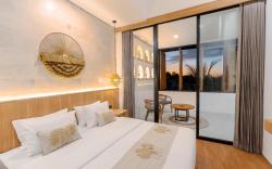 Vin Villa Seminyak 2BR with Private Pool