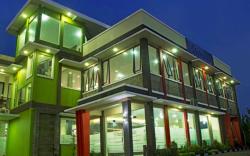 Gumilang Hotel