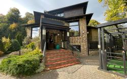 Hillden Boutioe Cazare & Restaurant