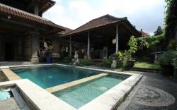 Belvilla Ratna Resort Ubud Palace