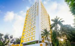 Bloom Hub WEH Andheri