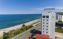 Yang Yang Eight Hotel & Pension