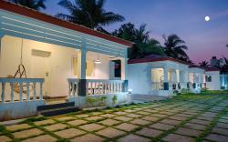 VARUNA INN BANQUETS & RESORT
