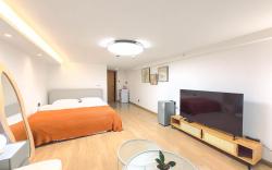 A Little Benxiang / Near Hengqin Port / 1112A duplex family 2-bedroom, 2-bed apartment can accommoda