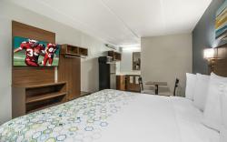 Hometowne Studios Greenville