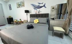 Holiday Sky Trees Dual key studio@Bukit Indah Aeon