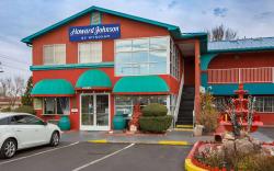 Sandia Peak Inn Old Town ABQ, a Howard Johnson by Wyndham