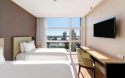 Palmaroga Hotel Asuncion, Tapestry Collection by Hilton