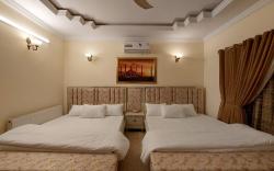 The Grand Palace Family Guest House
