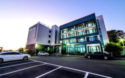 Jeju Regina Pension