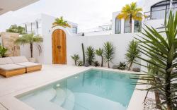 Las Casas Villa Canggu - Private Pool -