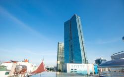 Housing22 Luxury Apartment 81 Linh Lang Street 
