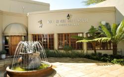 Hole in One Boutique Hotel and Conference Centre