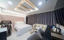 Seongnam Hotel Dear