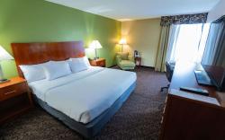 Quality Inn & Suites Downtown Mansfield