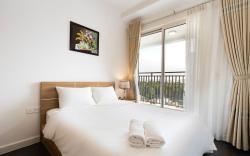 Apartment Neer Airport TSN Free POOL and GYM