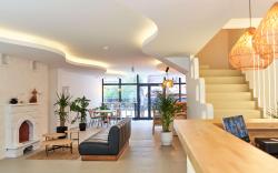 AUDO LOCAL HOTEL