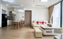 Apt Modern Vinhomes Skylake 2BR
