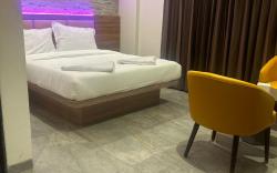 Hotel Aura Inn