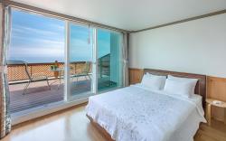 Samcheok Donghae Raeyo Pension