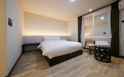 Wanju Hotel ARIA