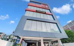 Super Townhouse OAK The Dev Regency