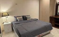 Leng Guest House
