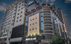 Suwon City Hall Hotel del Lago