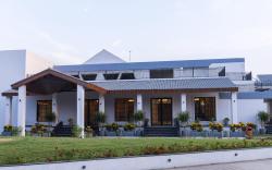 The Augusta Club & Resort
