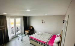 Airport Black Sea Hotel & Restaurant