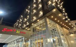 Sam's 21 Hotel