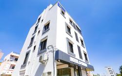 HOTEL D GRAND