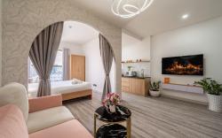 Hana Apartment [ Spacious Studio_SaiGonRoyal_D4]