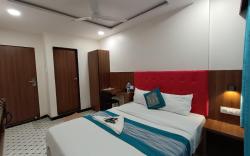 Hotel Best - Near Kokilaben Hospital Andheri West 