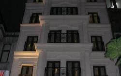 Golden Rain Hotel Old City