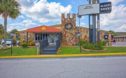 Liberty Garden Inn by OYO Kissimmee near Disney World
