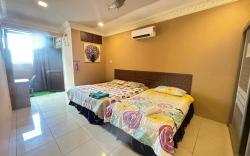 Seladah Stay D [Double Room with Shared Bathroom]