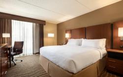 Holiday Inn Hotel & Suites Des Moines-Northwest By IHG
