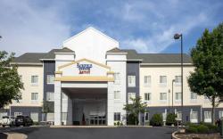 Fairfield by Marriott Inn & Suites State College