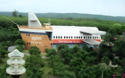 Rai Fhun Pen Jing Resort