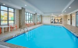 Holiday Inn & Suites Oakville at Bronte By IHG